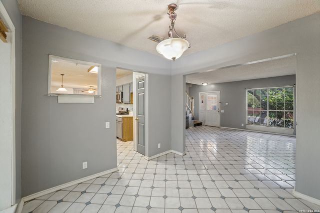 11606 Barrow, San Antonio, TX 78253