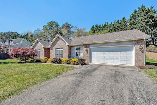 4623 Norwood ST, Roanoke, VA 24018