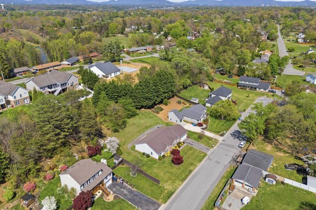 4623 Norwood ST, Roanoke, VA 24018