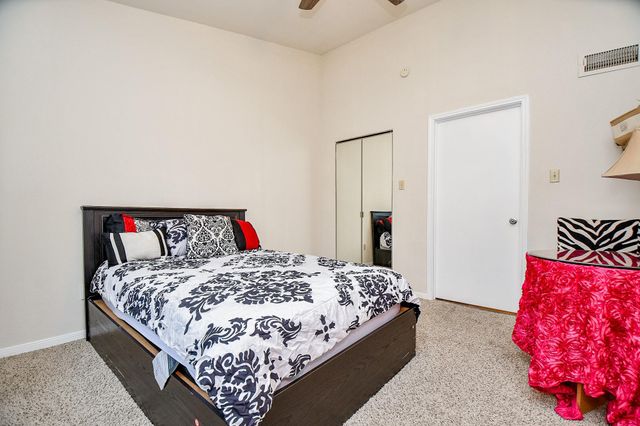 8055 Cambridge Street 22B, Houston, TX 77054