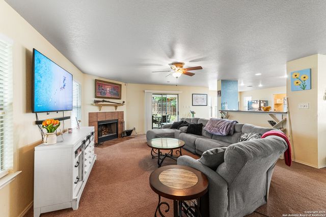 6743 Spearwood, Live Oak, TX 78233