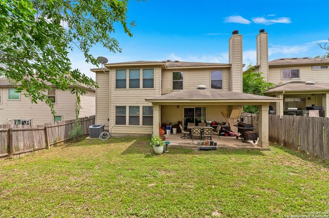 6743 Spearwood, Live Oak, TX 78233