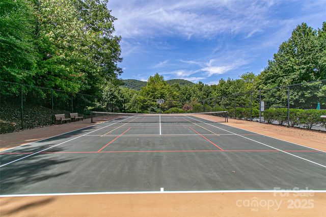 579 Bluemist Way, Arden, NC 28704