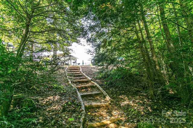 579 Bluemist Way, Arden, NC 28704