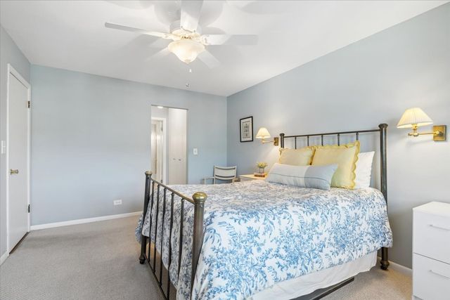 215 Marengo Avenue 3A, Forest Park, IL 60130