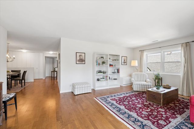 215 Marengo Avenue 3A, Forest Park, IL 60130