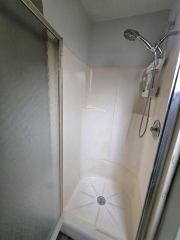 1640 N 69th STREET, Milwaukee, WI 53213