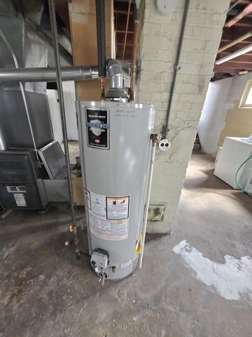 1640 N 69th STREET, Milwaukee, WI 53213