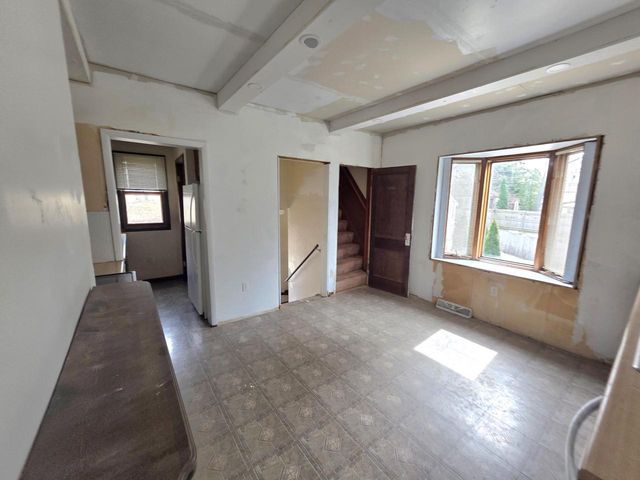 1640 N 69th STREET, Milwaukee, WI 53213