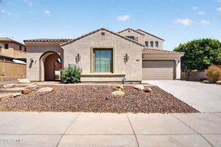6894 W MAZATZAL Drive, Peoria, AZ 85383