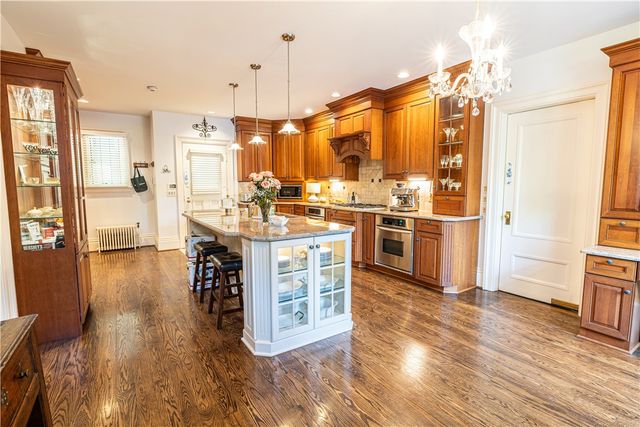 901 East Avenue A, Rochester, NY 14607