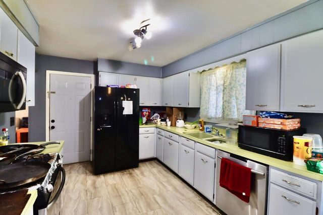 1972 S Wisconsin Avenue, Beloit, WI 53511