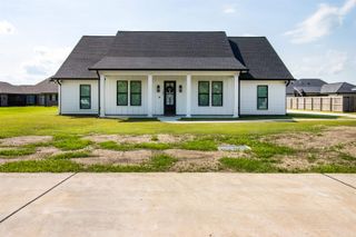 265 Bouverans Circle, Lockport, LA 70374