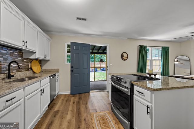 171 Tinica Way, Newnan, GA 30263