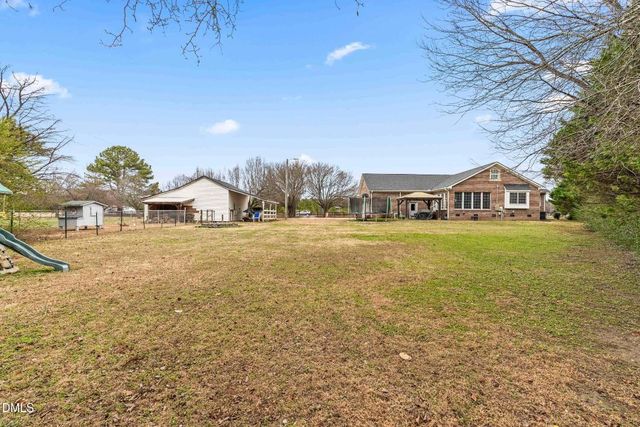 855 Debro Road, Kenly, NC 27542