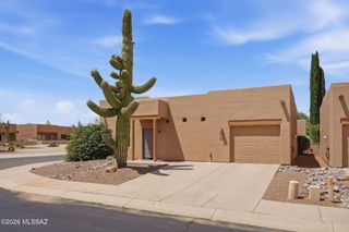 996 W VÃa De La Fonda, Green Valley, AZ 85614
