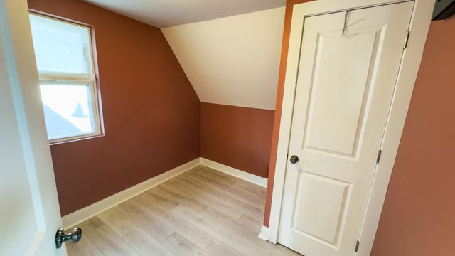 6222 W Henderson Street, Chicago, IL 60634