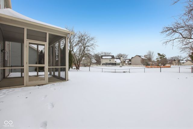 8764 Woodstone Drive, Indianapolis, IN 46256