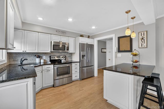 1737 Paine Street, Yorktown Heights, NY 10598