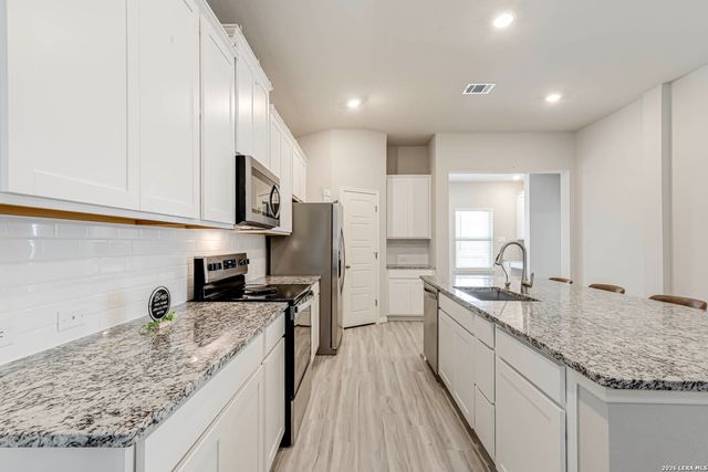 11530 Buffalo Grove, San Antonio, TX 78245