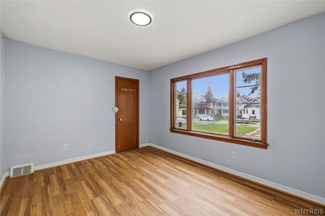 6 Palos Place, Buffalo, NY 14215