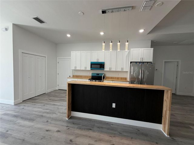 122 NAOMI PLACE, Rotonda West, FL 33947