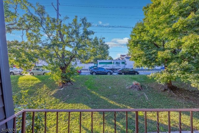 700 Schuyler Ave D24 D24, Kearny Town, NJ 07032