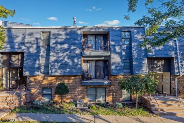 700 Schuyler Ave D24 D24, Kearny Town, NJ 07032