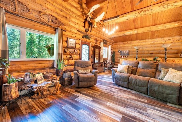 2363 SHEILA WAY, North Pole, AK 99705
