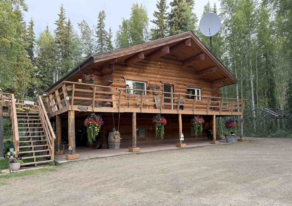 2363 SHEILA WAY, North Pole, AK 99705