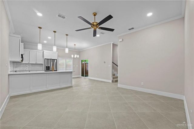 900 S Bicentennial Boulevard, Mcallen, TX 78501