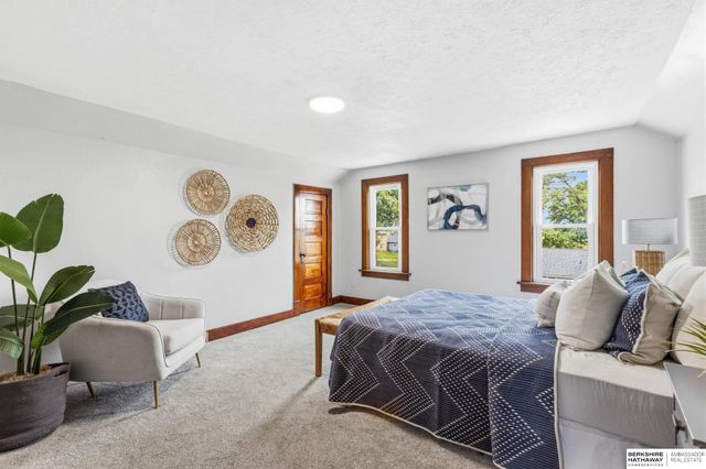 202 N Molley Street, Bennington, NE 68007