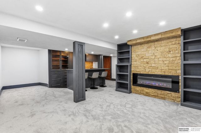 202 N Molley Street, Bennington, NE 68007