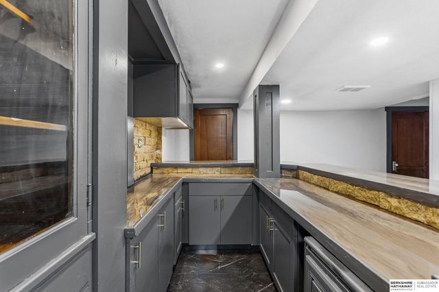 202 N Molley Street, Bennington, NE 68007