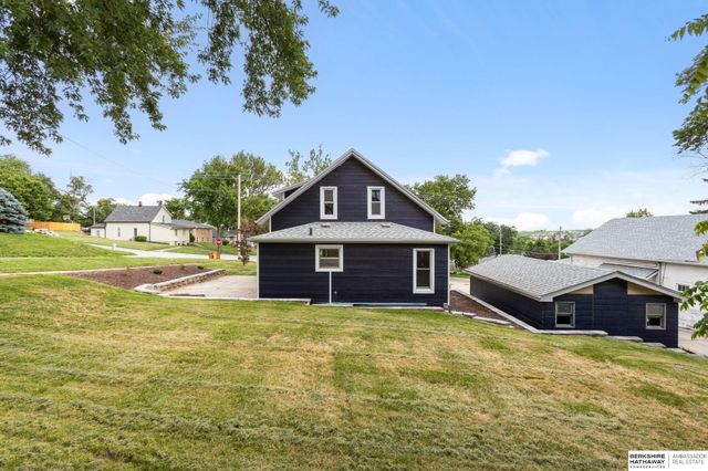202 N Molley Street, Bennington, NE 68007