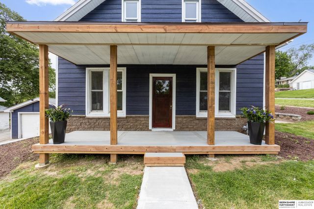 202 N Molley Street, Bennington, NE 68007