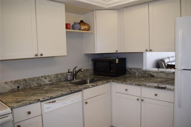 245 CENTER ROAD 104, Venice, FL 34285