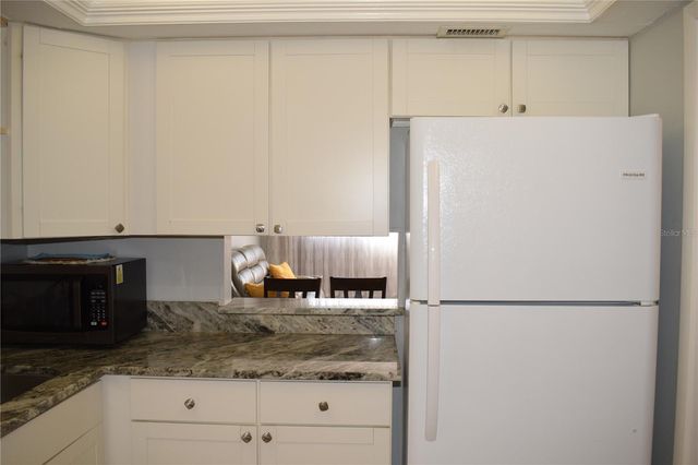 245 CENTER ROAD 104, Venice, FL 34285
