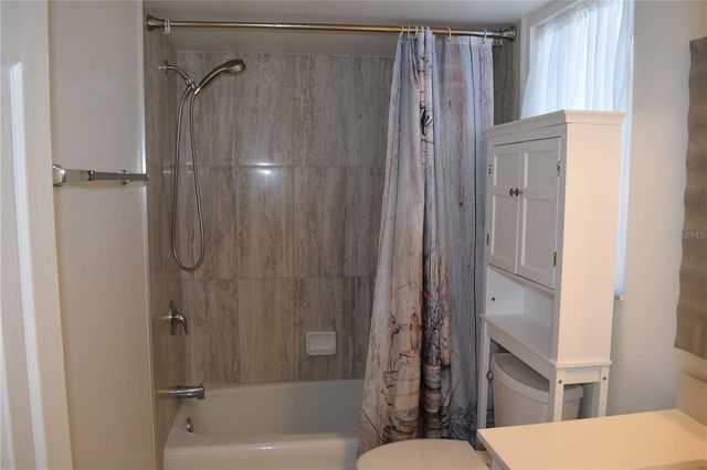 245 CENTER ROAD 104, Venice, FL 34285