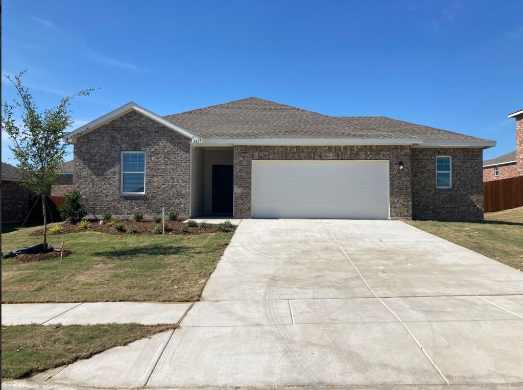 2617 Salado Creek Lane, Glenn Heights, TX 75154