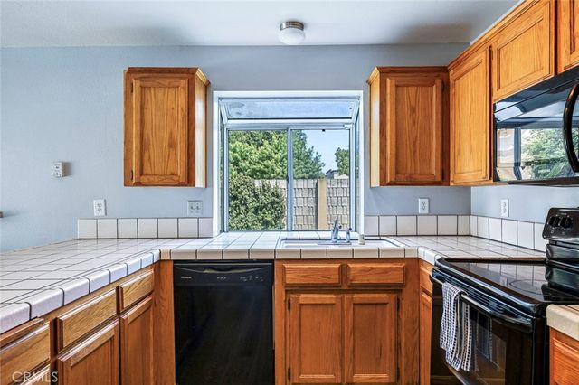 N Cedar Avenue 109, Fresno, CA 93720