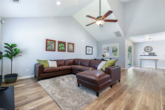 N Cedar Avenue 109, Fresno, CA 93720