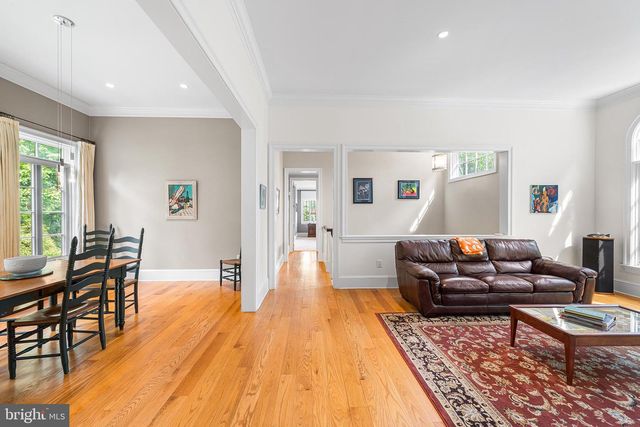 2 TODMORDEN LN, Rose Valley, PA 19086