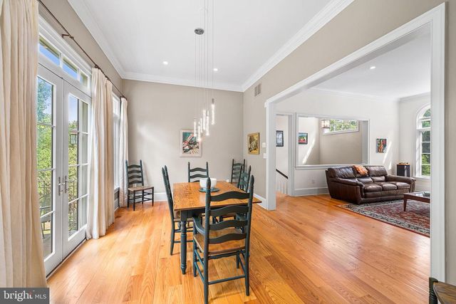 2 TODMORDEN LN, Rose Valley, PA 19086
