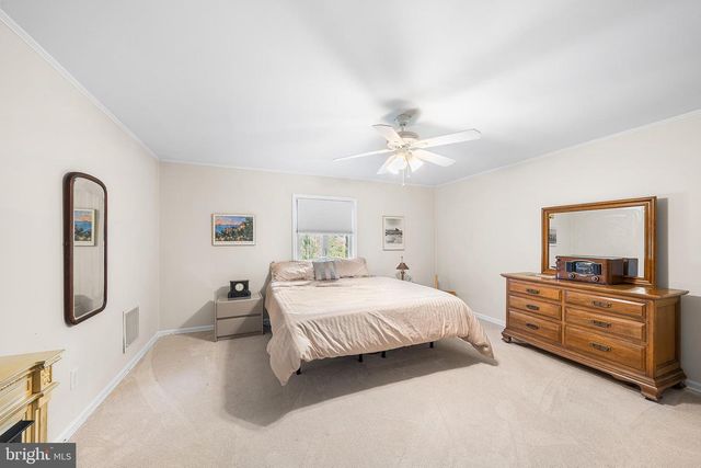 2 TODMORDEN LN, Rose Valley, PA 19086