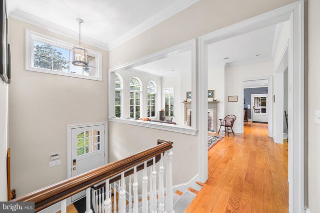 2 TODMORDEN LN, Rose Valley, PA 19086