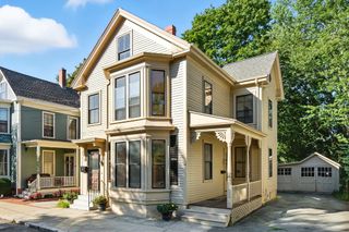 71 Purchase St, Newburyport, MA 01950