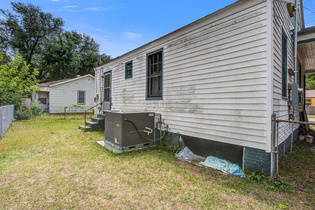 2605 Ferrara Drive A B C, North Charleston, SC 29405