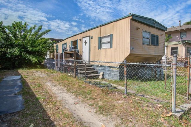 2605 Ferrara Drive A B C, North Charleston, SC 29405