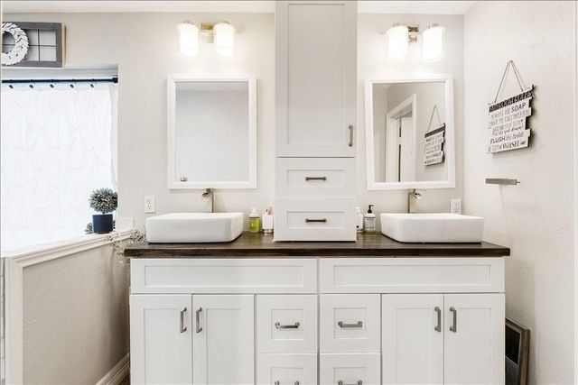 3809 Wingtail Way, Pearland, TX 77584